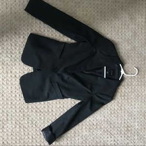 Black Business Blazer - The Limited Collection